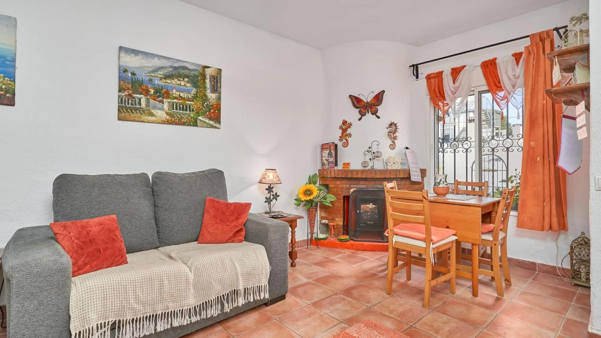 Holiday home Charming Townhouse In Nueva Nerja Villa