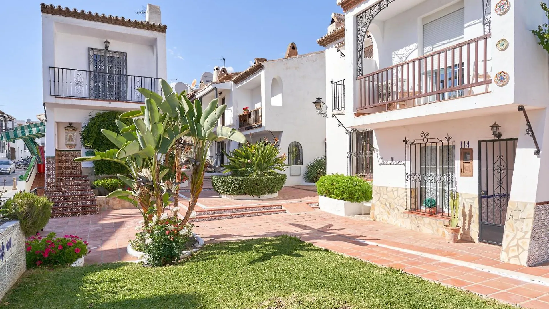Charming Townhouse In Nueva Nerja Villa Spain